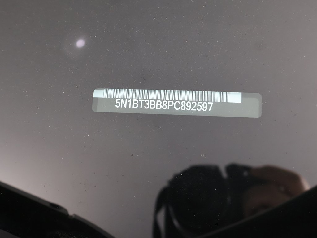 2023 Nissan Rogue SV photo 39