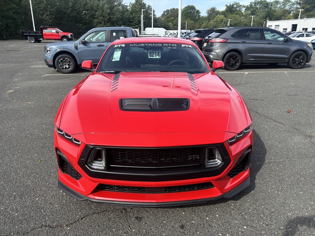 2024 Ford Mustang GT Premium photo 3