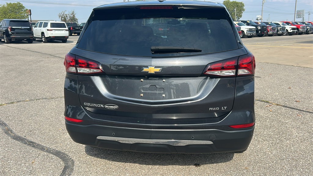 2022 Chevrolet Equinox LT photo 4