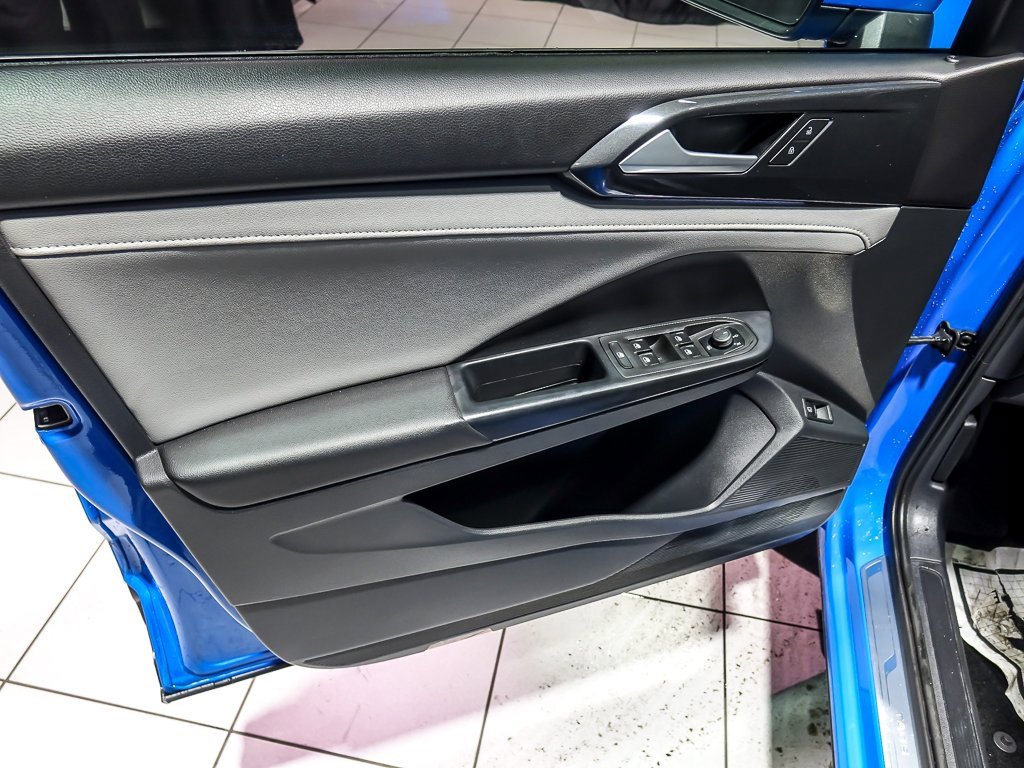 2023 VOLKSWAGEN TAOS - Image 26