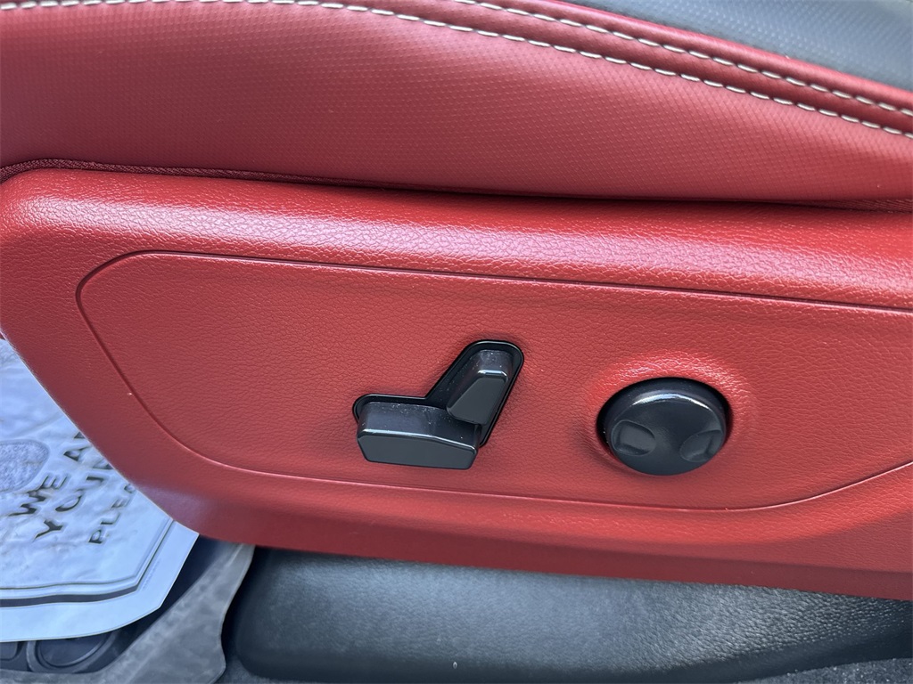 2025 Ram 1500 Rebel photo 15