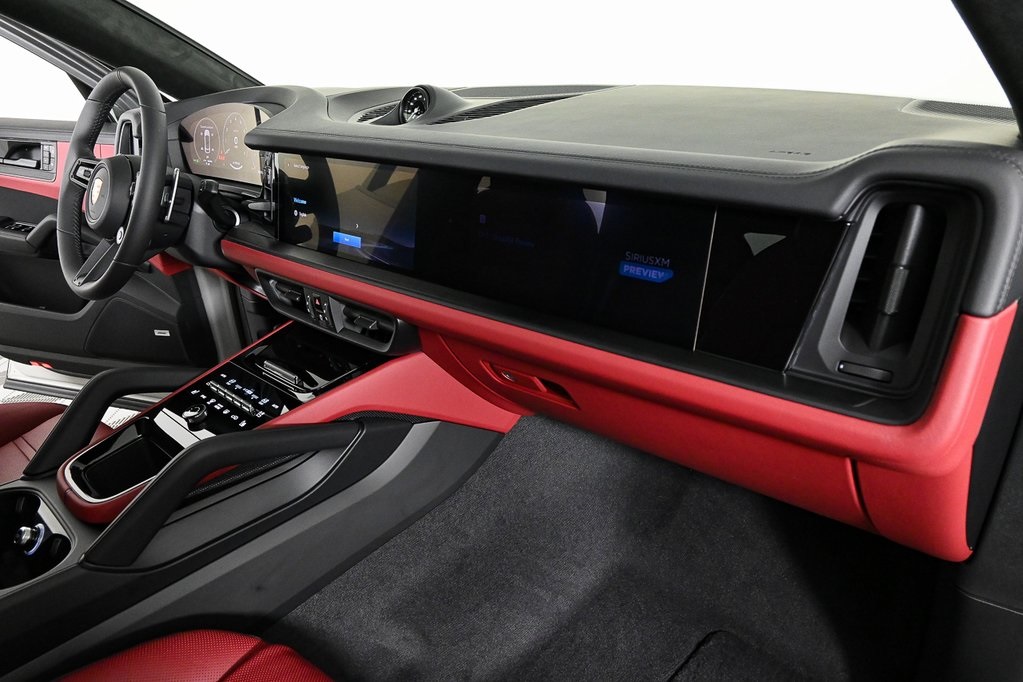 2026 Porsche Cayenne GTS Coupe photo 23