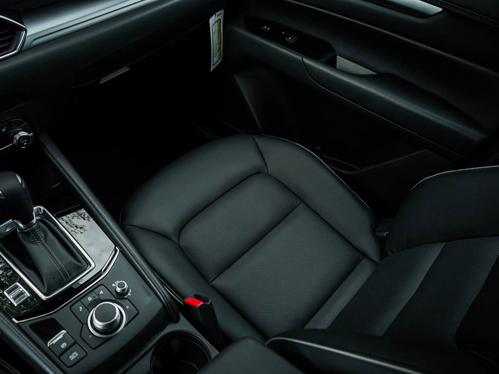2025 Mazda CX-5 2.5 Select photo 24