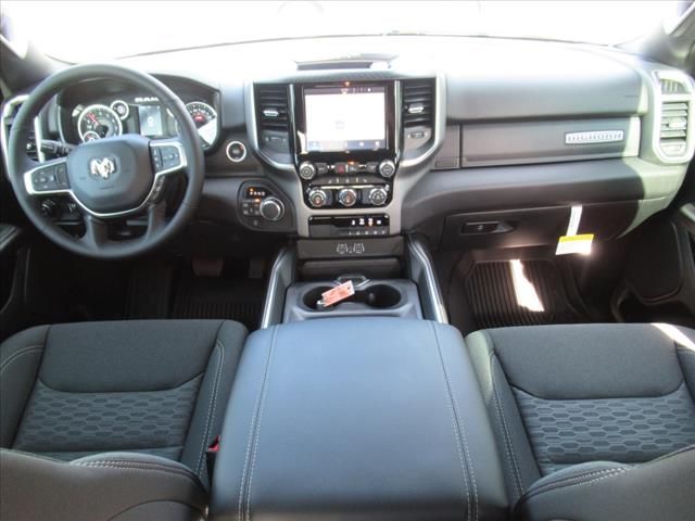 2025 Ram 1500 Big Horn Lone Star photo 12