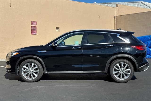 2022 Infiniti QX50 Luxe photo 6
