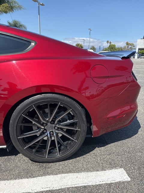 2015 Ford Mustang GT photo 3