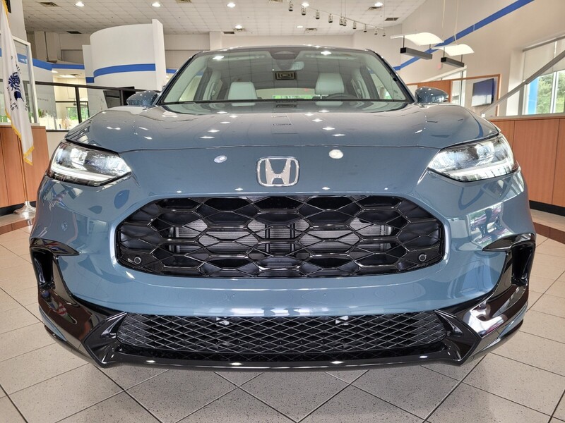 2026 Honda HR-V EX-L photo 2