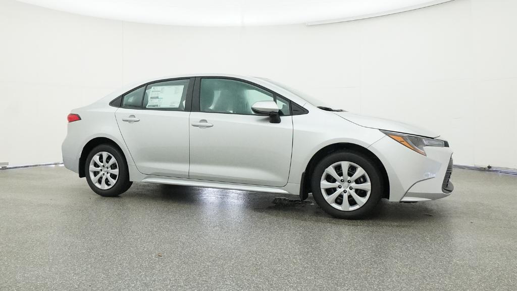 2025 Toyota Corolla LE photo 28