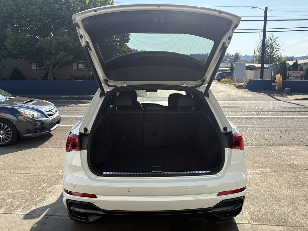 2021 Audi Q3 Premium S line photo 7