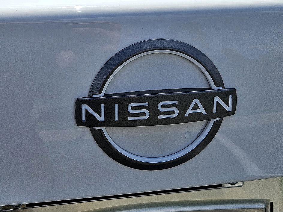 2025 Nissan Sentra S photo 13