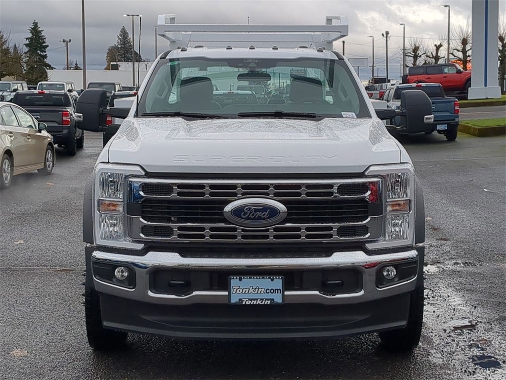 2024 Ford F-550 photo 9