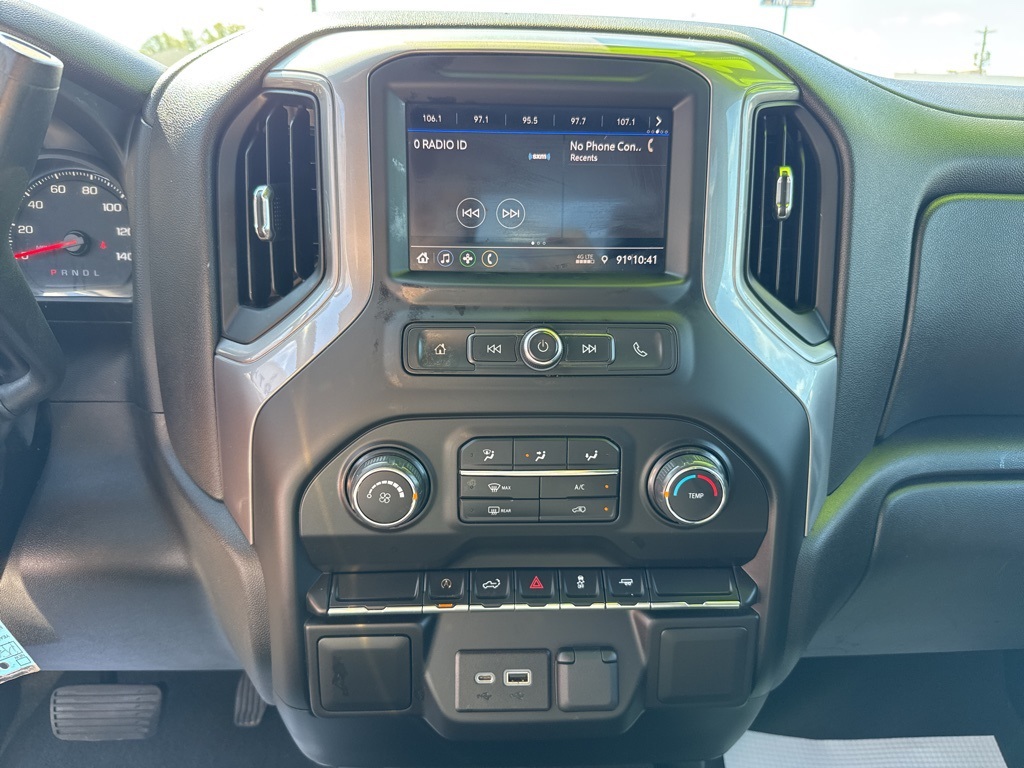 2022 Chevrolet Silverado 1500 Custom photo 19