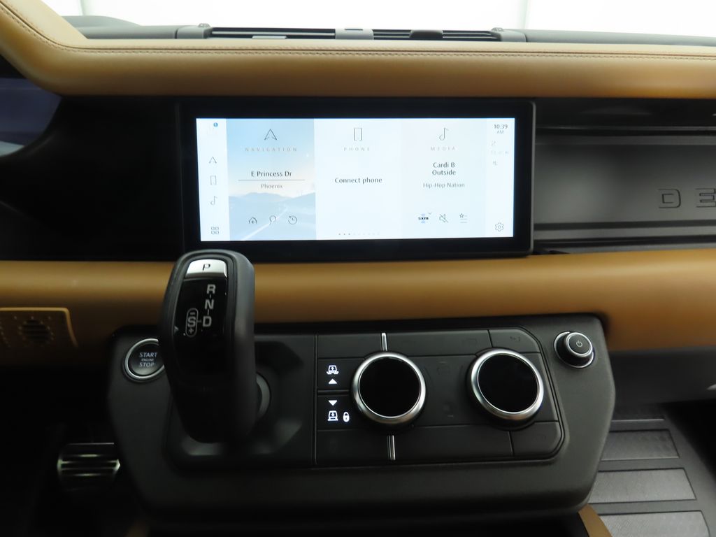 2021 Land Rover Defender 90 X photo 13