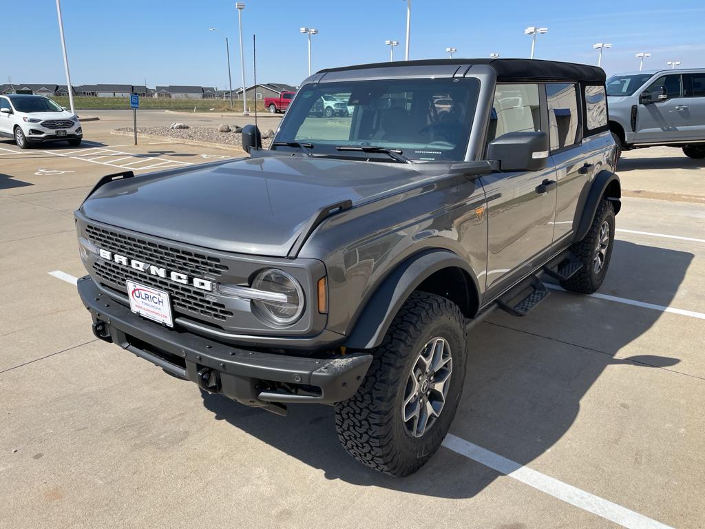 2024 Ford Bronco Badlands photo 4