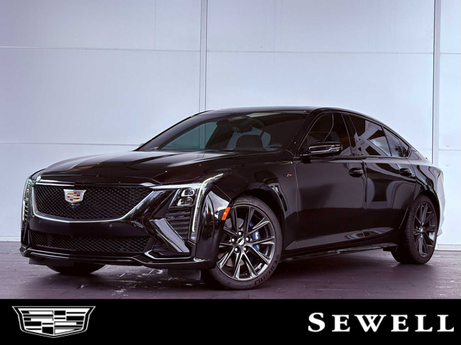 2025 Cadillac CT5 V-Series's photo