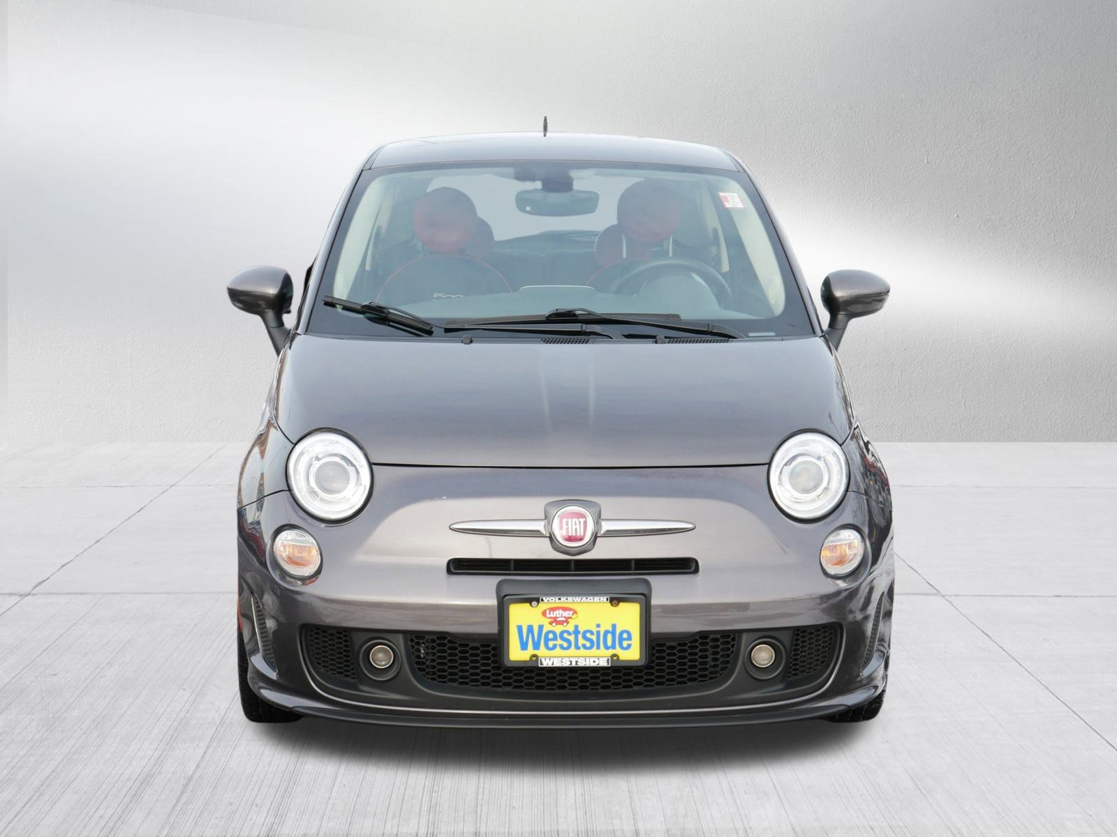 2018 Fiat 500 Pop photo 2