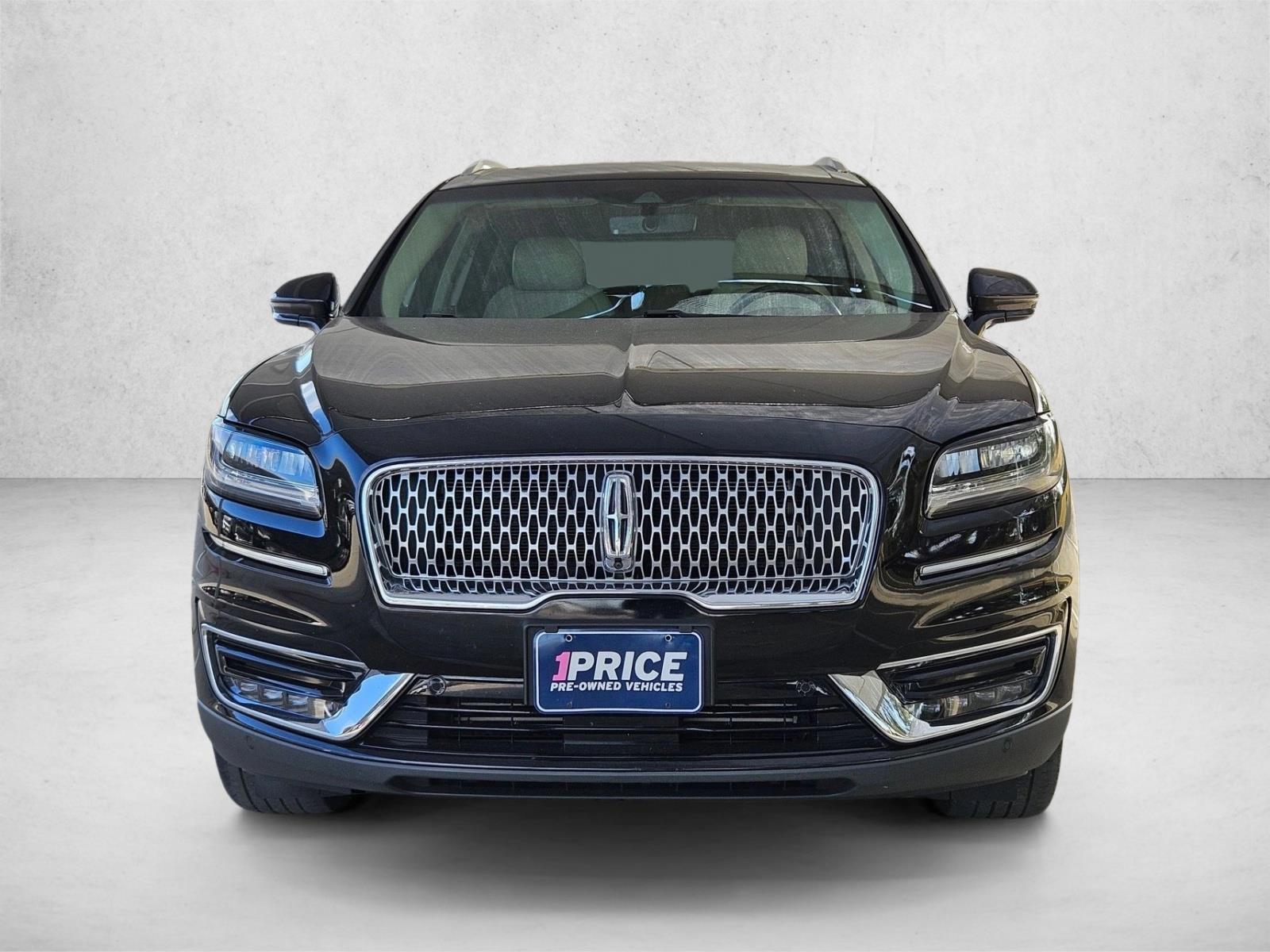 2019 Lincoln Nautilus Reserve photo 2