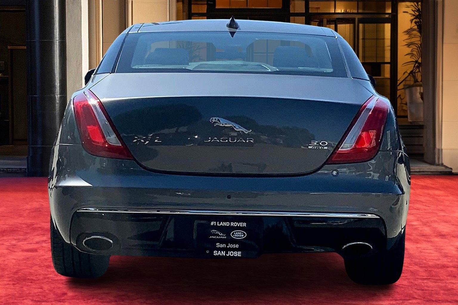 2019 Jaguar XJ XJL Portfolio photo 4