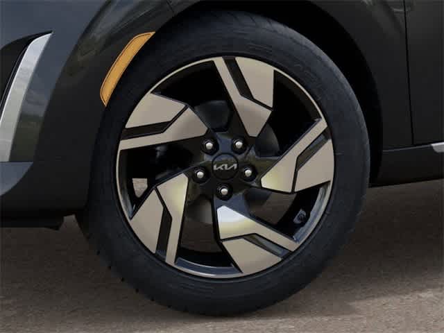 2025 Kia Soul GT-Line photo 8