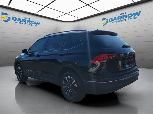 2022 Volkswagen Tiguan S photo 2