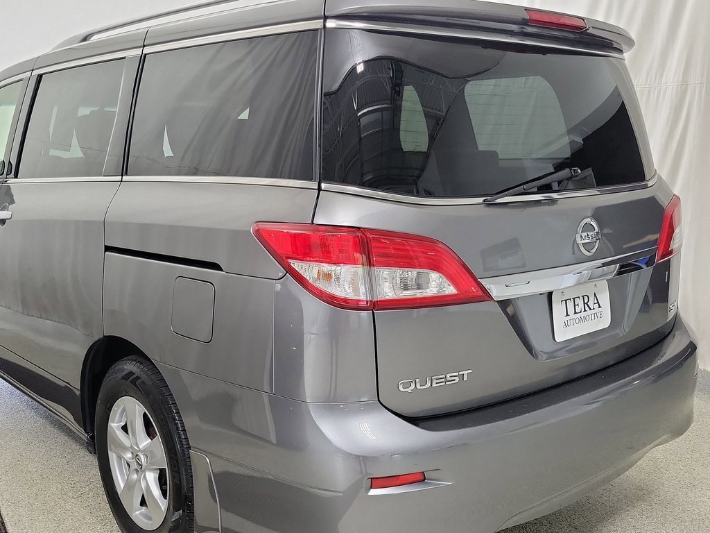 2014 Nissan Quest SV photo 6
