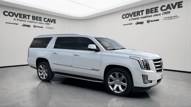 2019 Cadillac Escalade ESV Luxury's photo