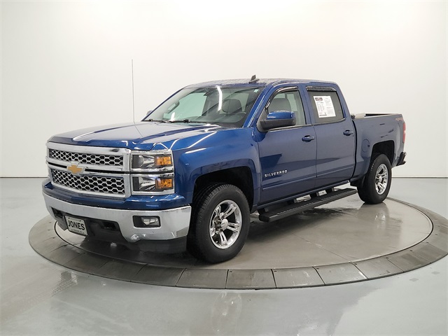 2015 Chevrolet Silverado 1500 LT photo 3