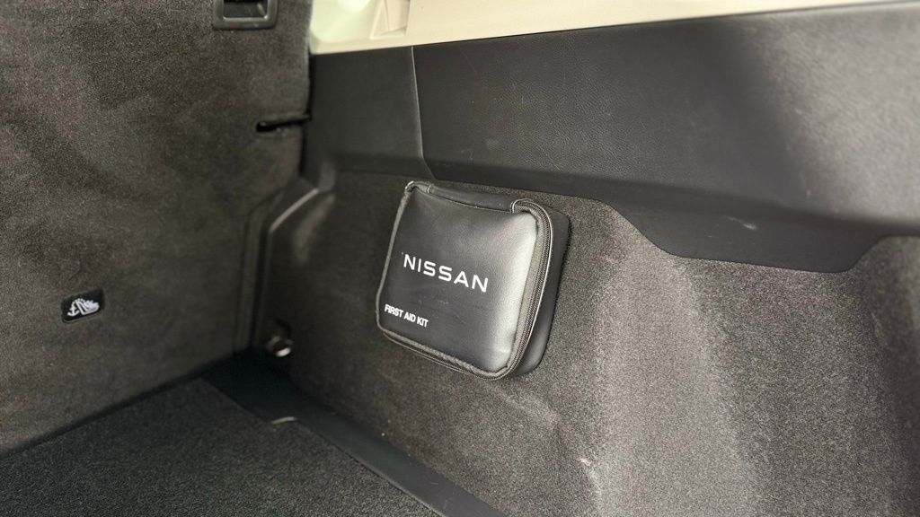 2023 Nissan Rogue S photo 29