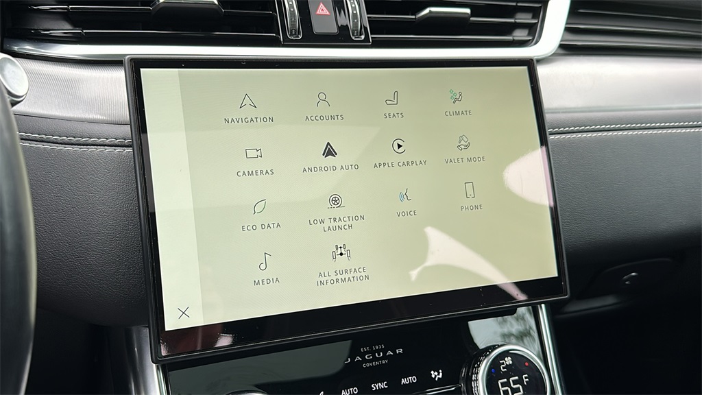 2021 Jaguar XF R-Dynamic SE photo 18
