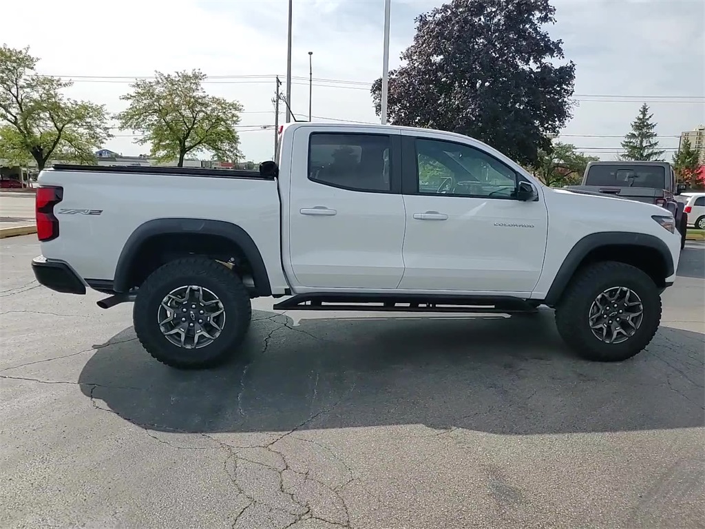 2025 Chevrolet Colorado ZR2 photo 7