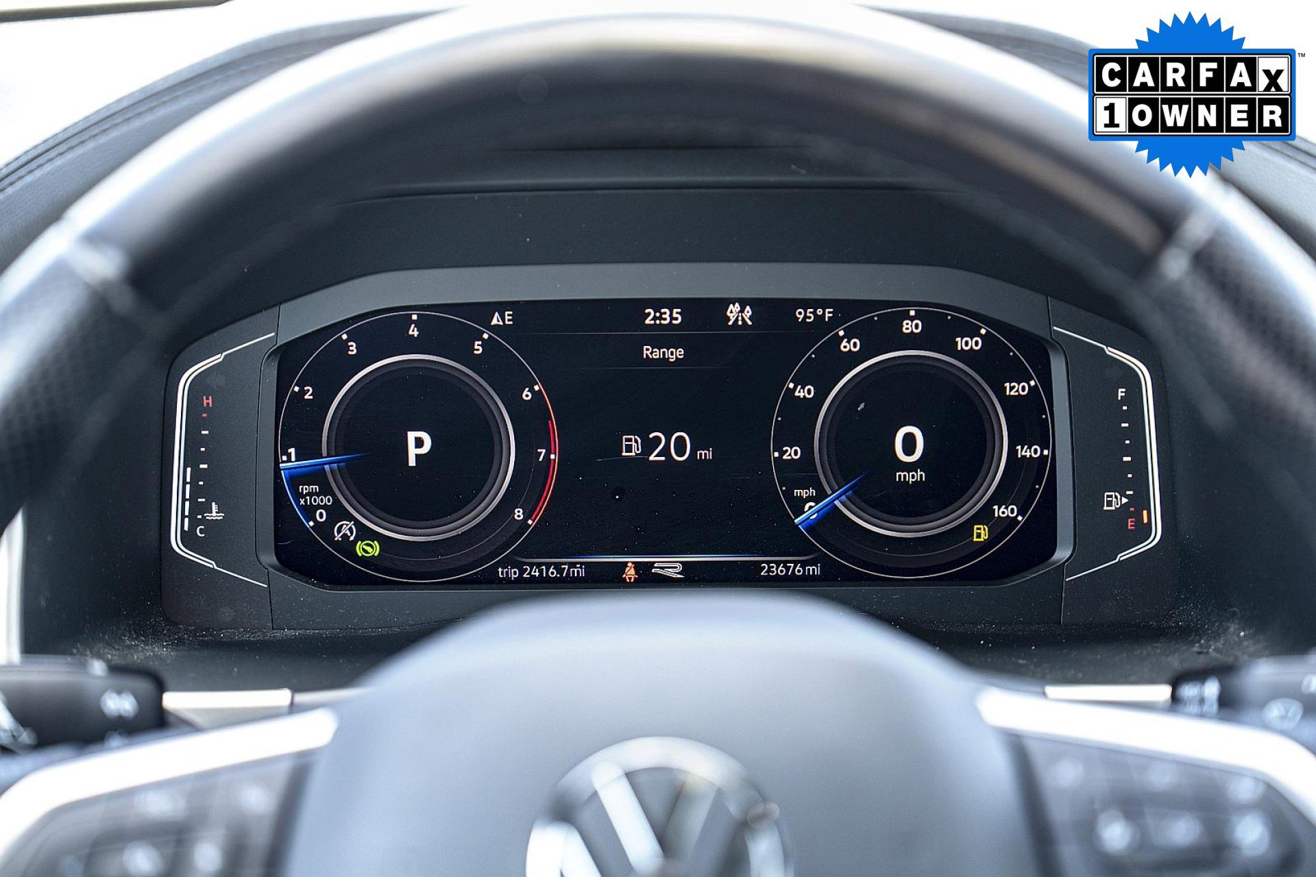 2022 Volkswagen Atlas Cross Sport V6 SEL R-Line photo 25