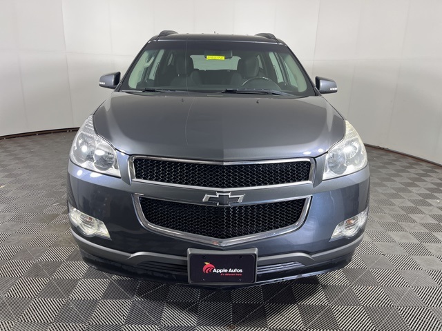 Used 2012 Chevrolet Traverse 1LT with VIN 1GNKRGED1CJ389398 for sale in Shakopee, Minnesota