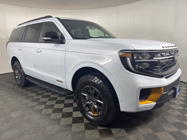 2025 Ford Expedition Tremor's photo