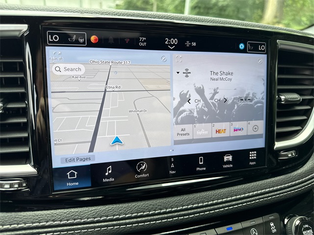 2025 Chrysler Pacifica Limited photo 2