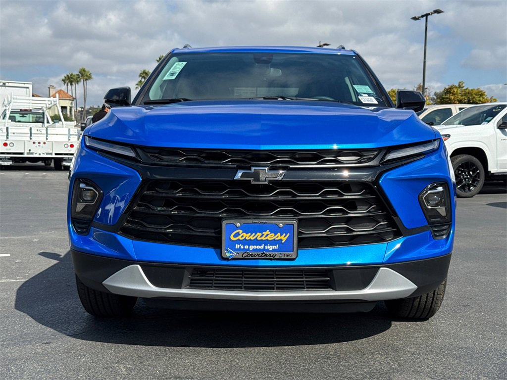 2025 Chevrolet Blazer 2LT photo 4