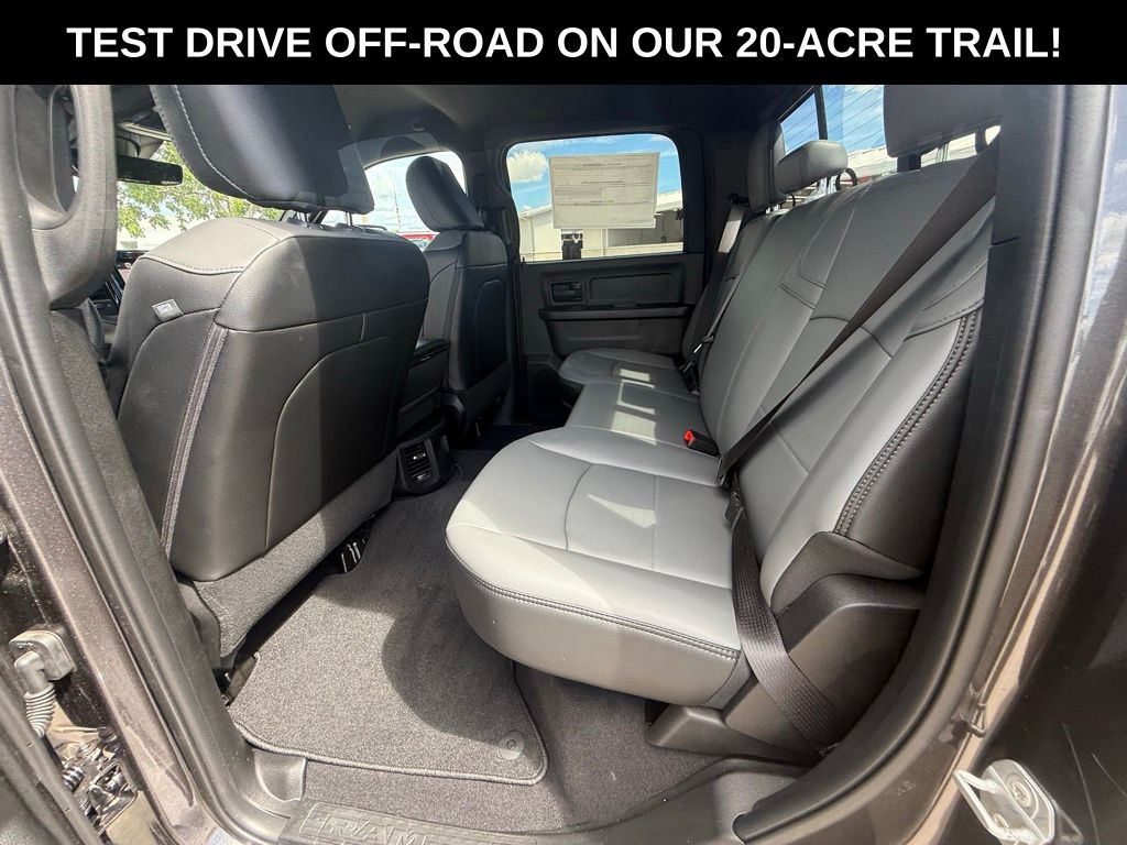 2026 Ram 2500 Tradesman photo 20