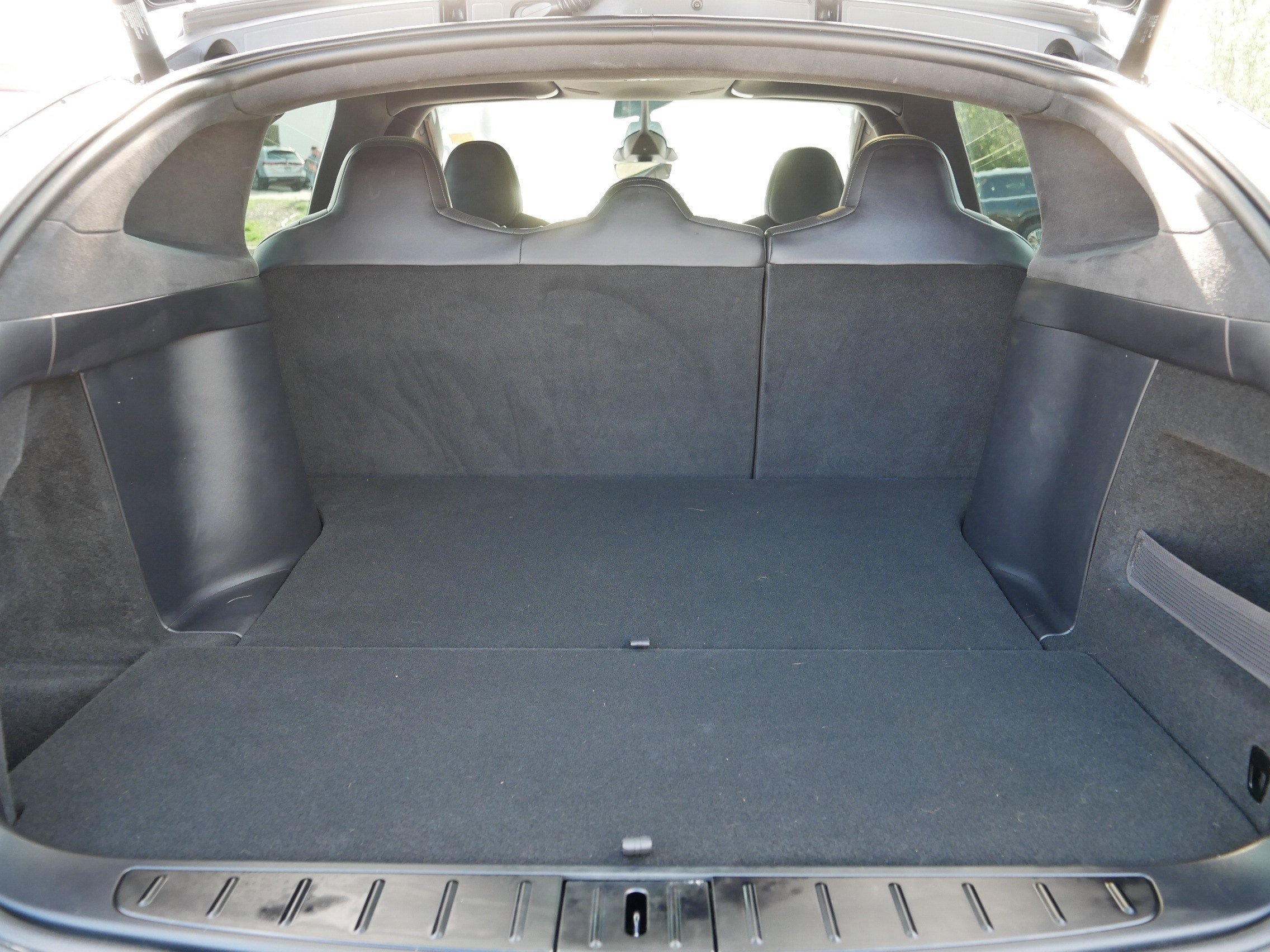 2024 Tesla Model X Long Range photo 17