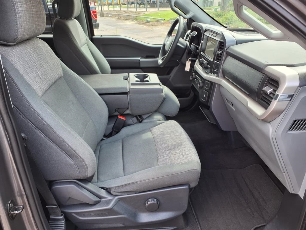 2023 Ford F-150 XLT photo 12