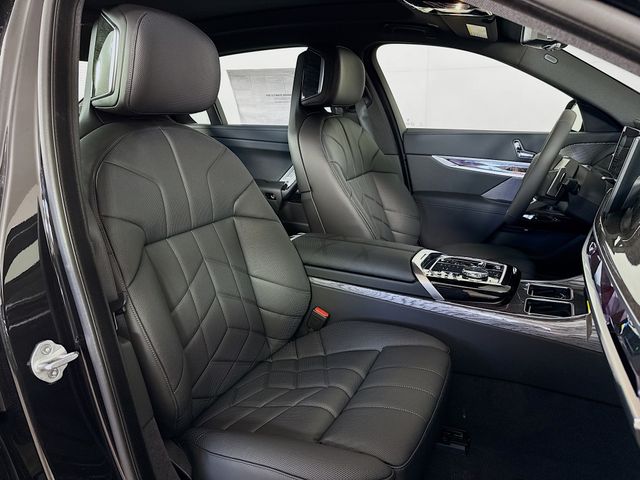 2025 Bmw 760i 760i xDrive photo 28