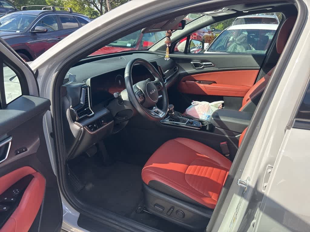 2025 Kia Sportage SX photo 5