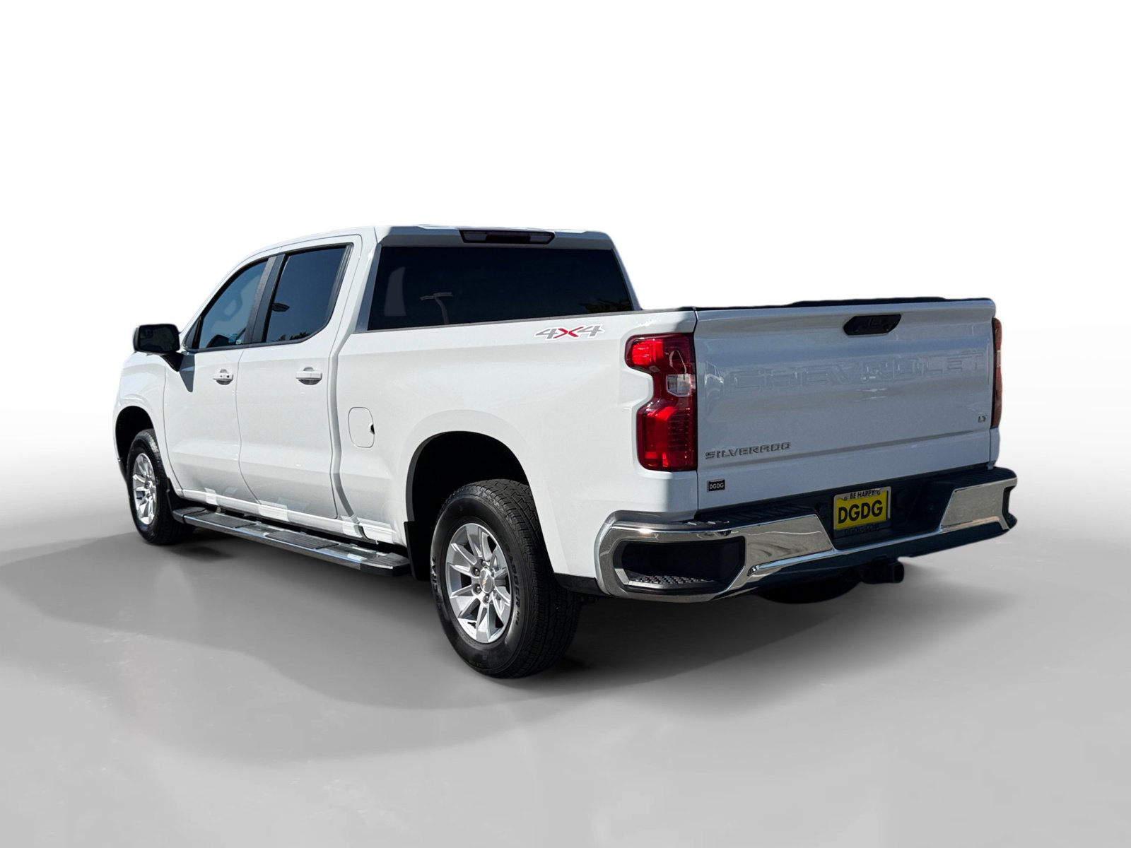 2024 Chevrolet Silverado 1500 LT photo 3