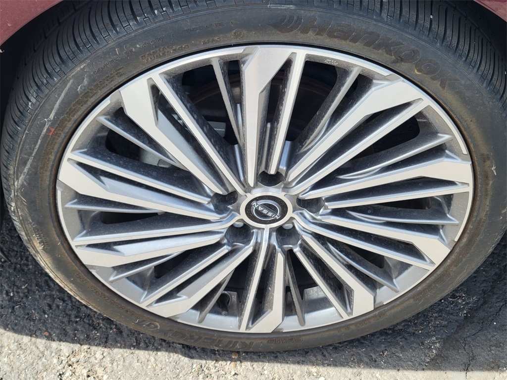 2023 Nissan Altima 2.5 SL photo 9
