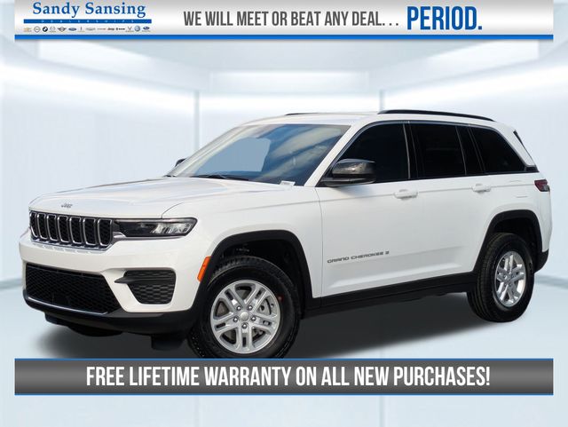 2025 Jeep Grand Cherokee Laredo's photo