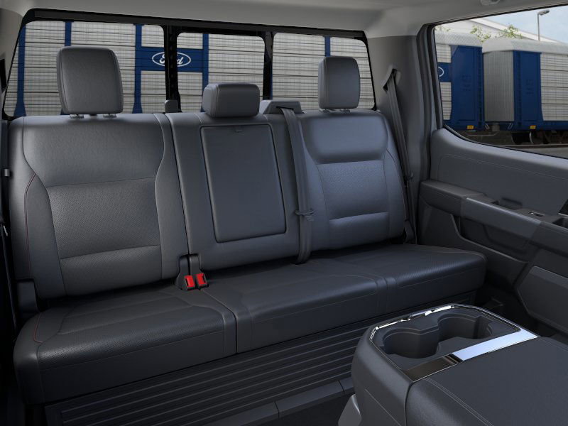 2025 Ford F-350 Lariat photo 11
