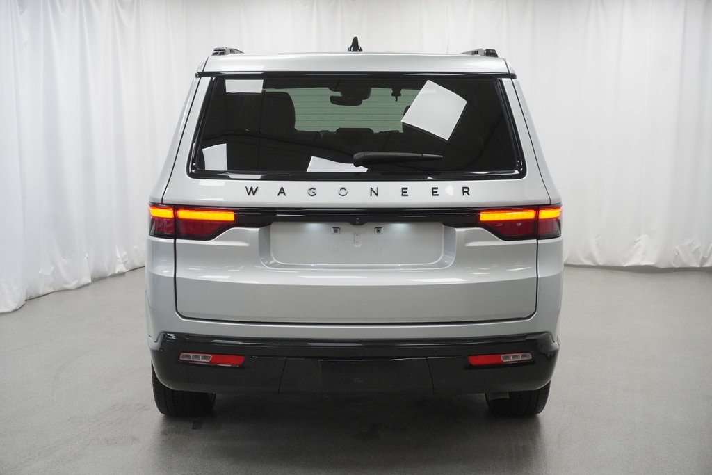 2024 Jeep Wagoneer Series II Carbide photo 9