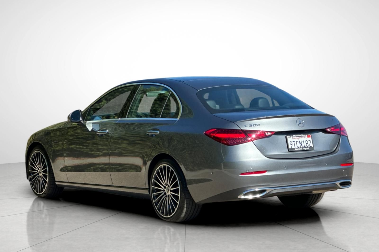2025 Mercedes Benz C 300 photo 12