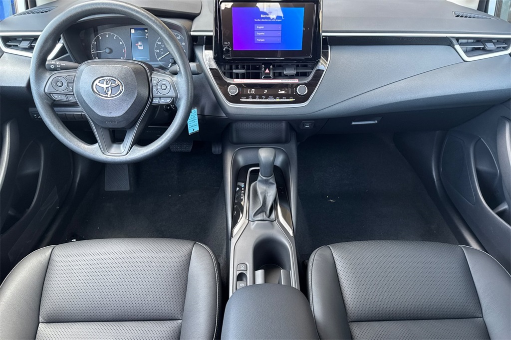 2025 Toyota Corolla LE photo 11