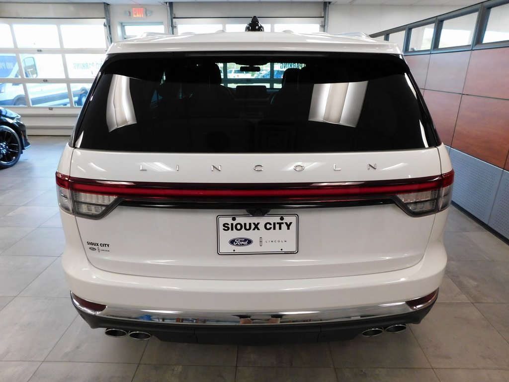 Image of Pre-Owned 2025 Lincoln Aviator Reserve