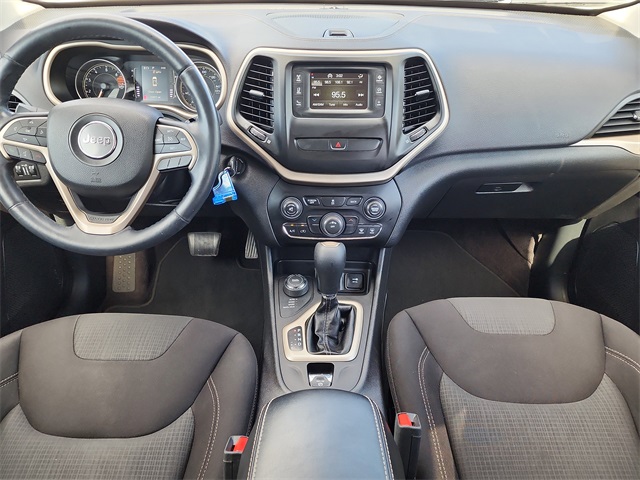 2017 Jeep Cherokee Latitude photo 17