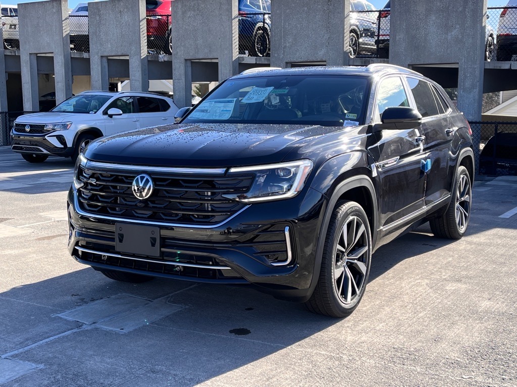 2025 Volkswagen Atlas Cross Sport SEL Premium R-Line photo 4